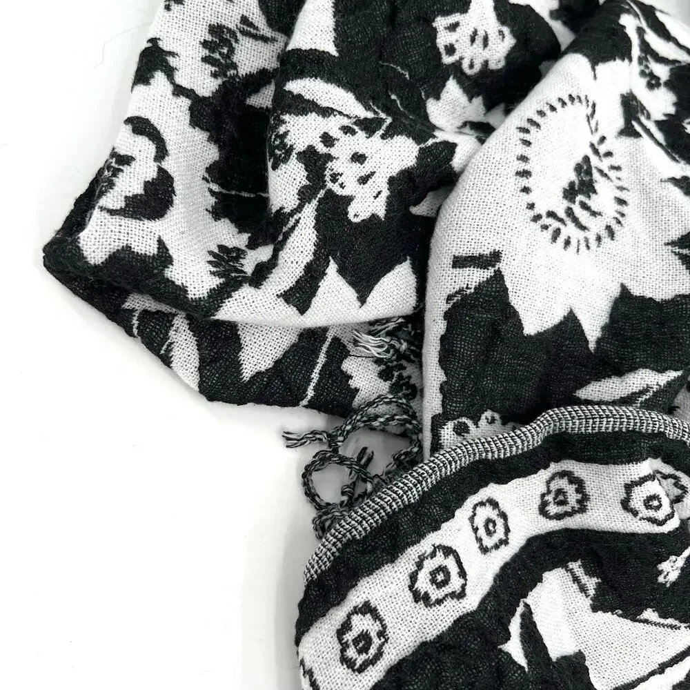 Chico’s women’s floral cozy reversible wrap shawl scarf